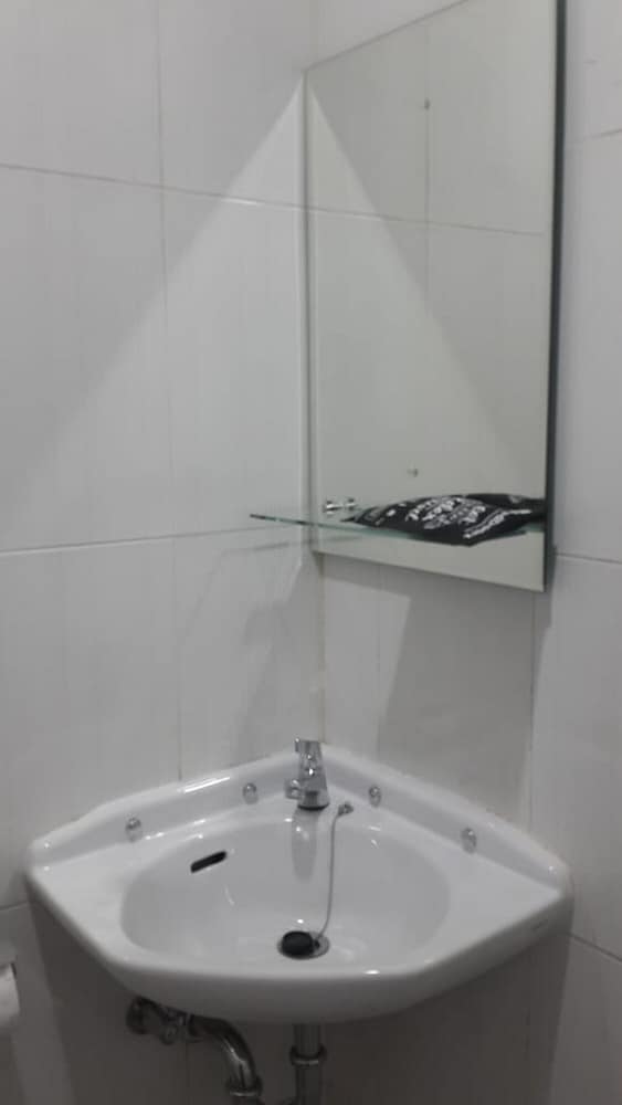 RedDoorz Syariah near Kampus UNSOED 2