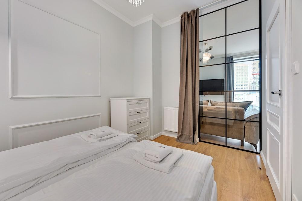 Dom & House - Apartments Granaria