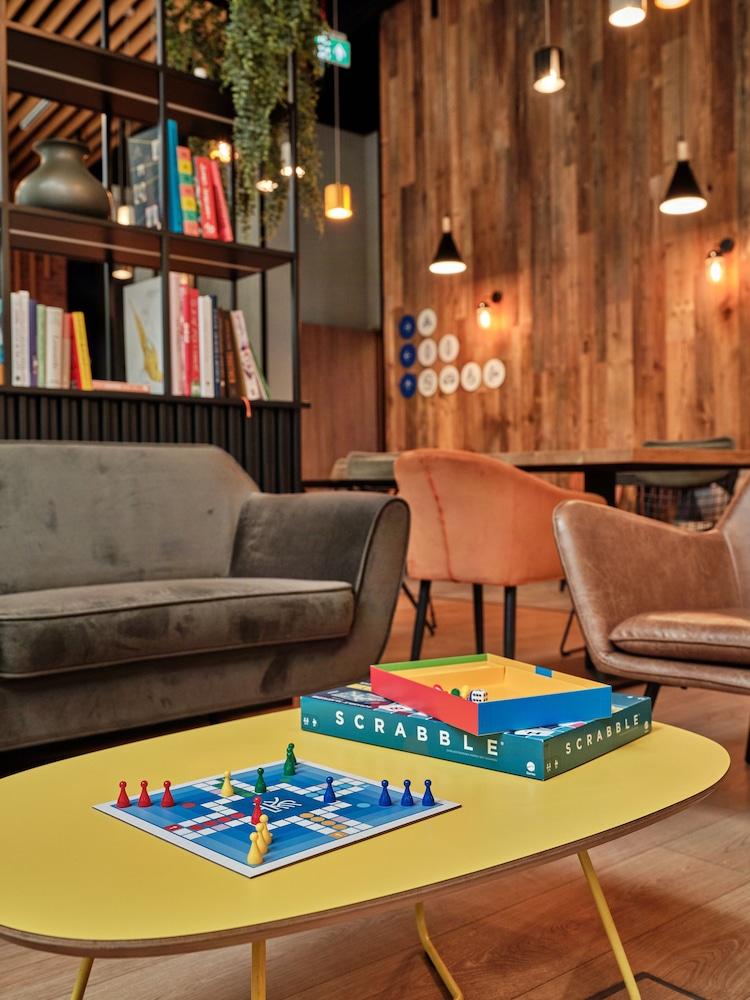 Holiday Inn Express Warsaw - The HUB by IHG