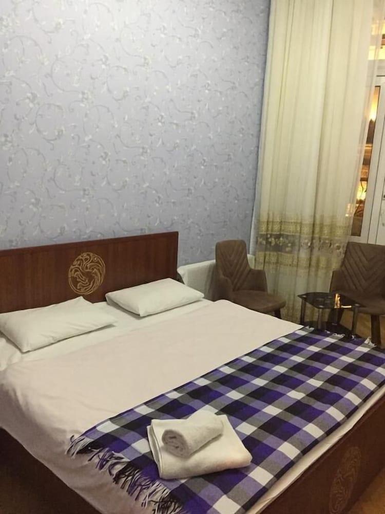 Tourest Inn Central - Hostel