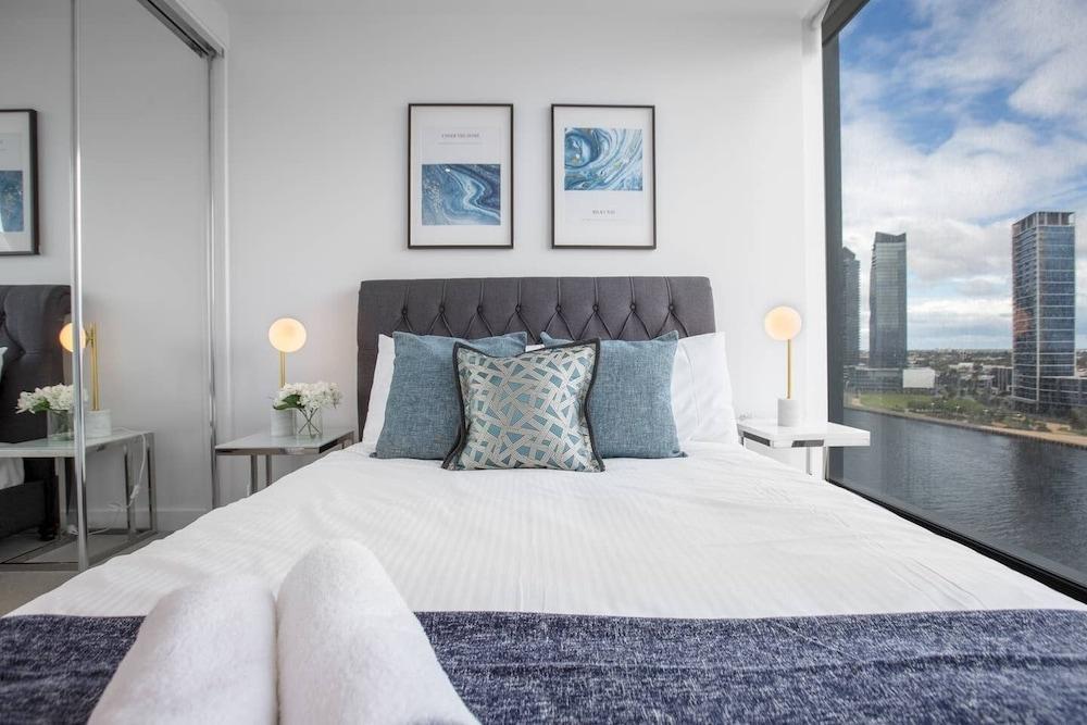 Delightful 2BR Riverview@docklands