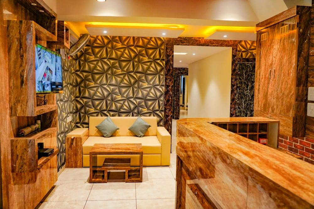 Hotel Privilege Villa