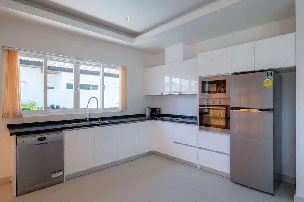 Orchid Paradise Homes OPV406