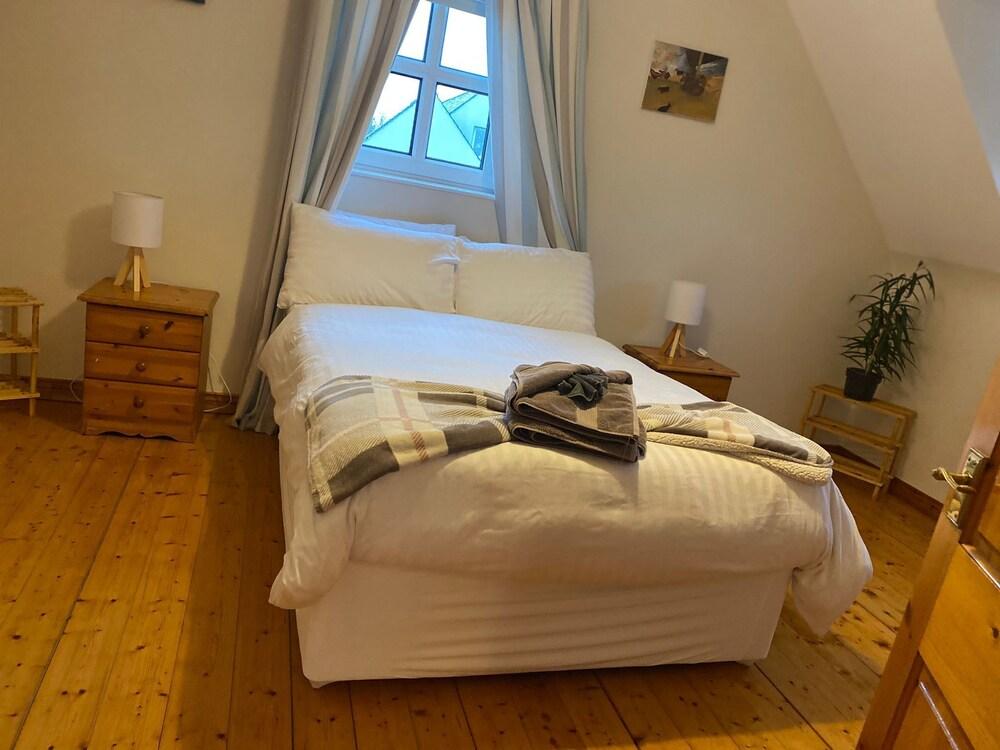 Riverside Cottage, Ramelton, The Wild Atlantic Way