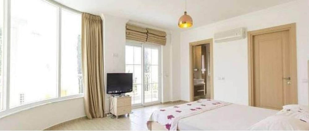 Tolerance 4-bed Golf Villa