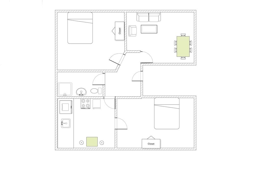 Sanders Lake - Pleasant 2-bdr Apt in City Center