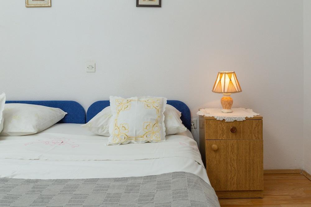 Apartments near Beach Babic