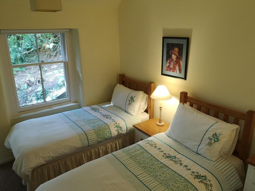 Annslea Garden Cottage