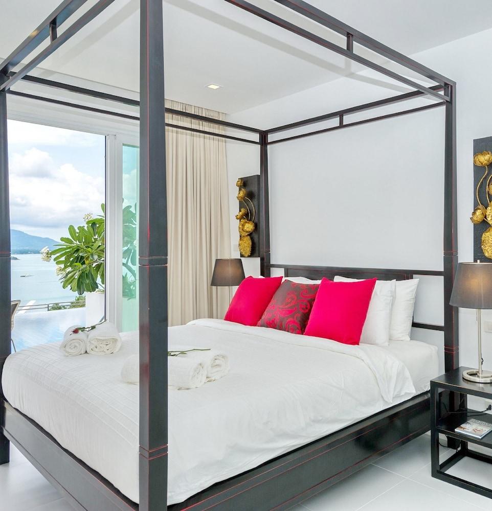 Luxury Apartment Unique Residences