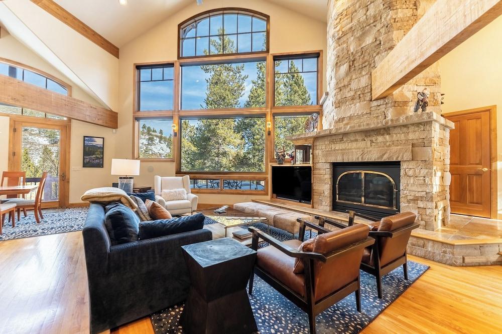 580 Elk Circle by Summit County Mountain Retreats