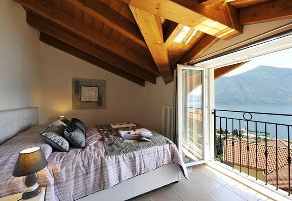 Casa Mastena Vista Lago