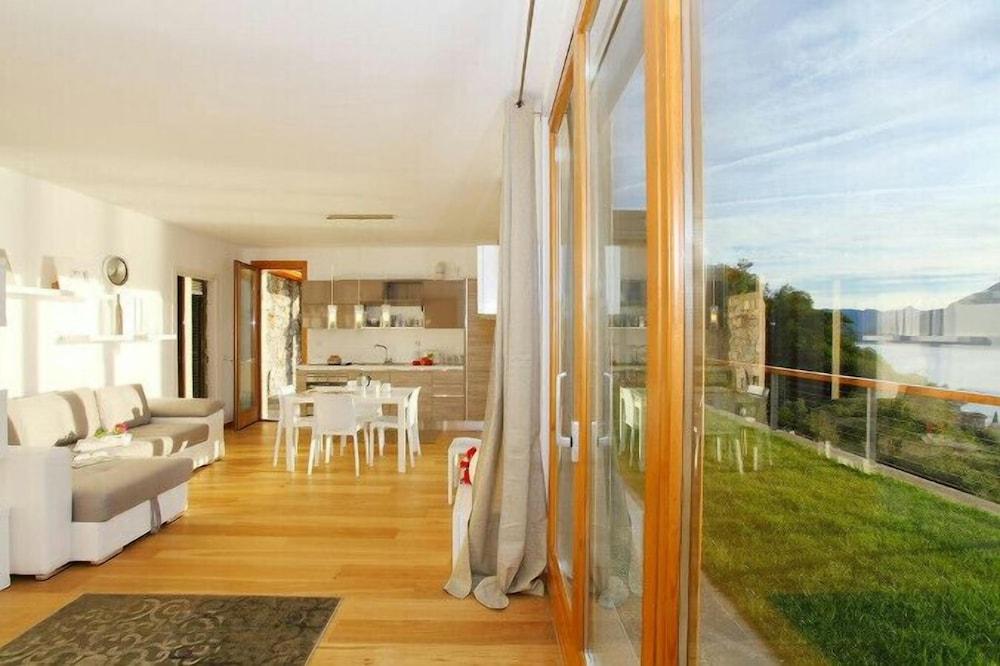 Riva Bellano Margherita 3