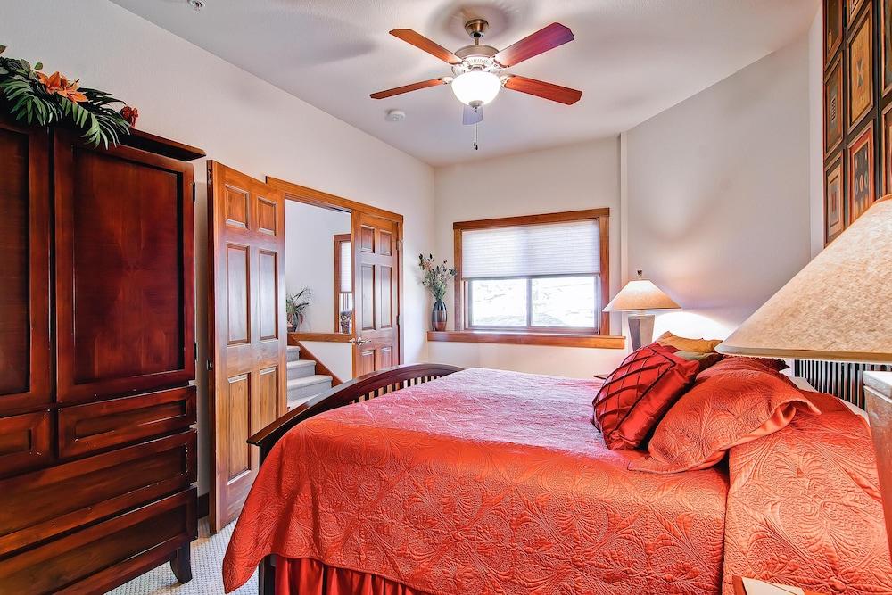 Black Canyon Inn Unit F3