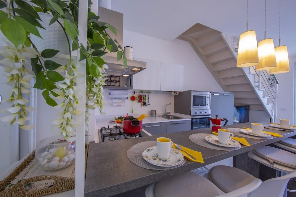 Como Lake Modern apartment Ulivi