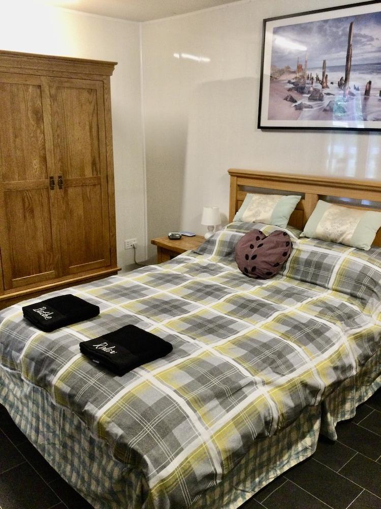 Stunning 2-bed Cottage Countryside Outside Ayr