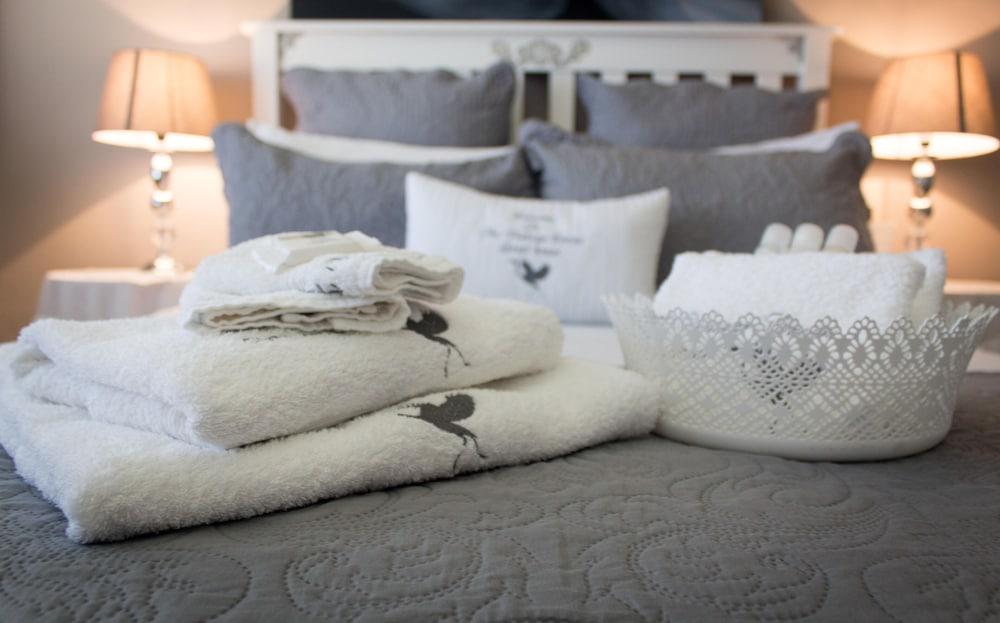 The Vintage Crane Guesthouse