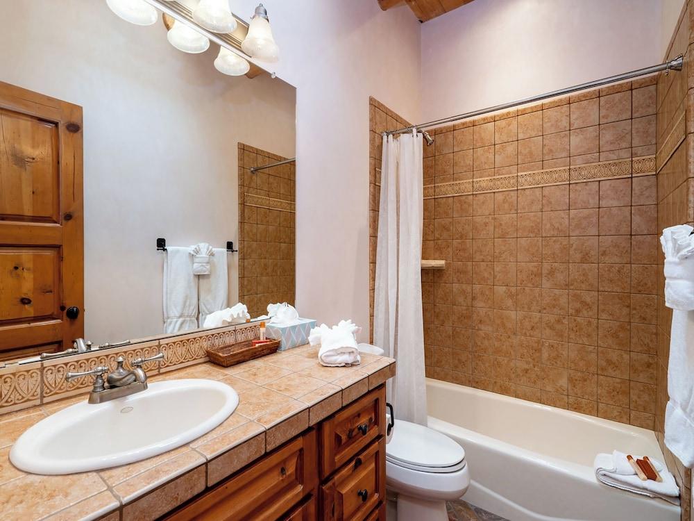 Casa Sin Nombre by Kokopelli Property Management