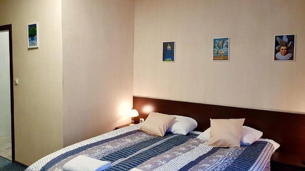 Byczy Rog Noclehy Na Hranici