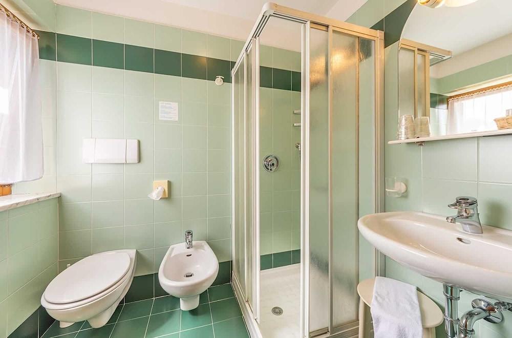 Alpine Touring Hotel