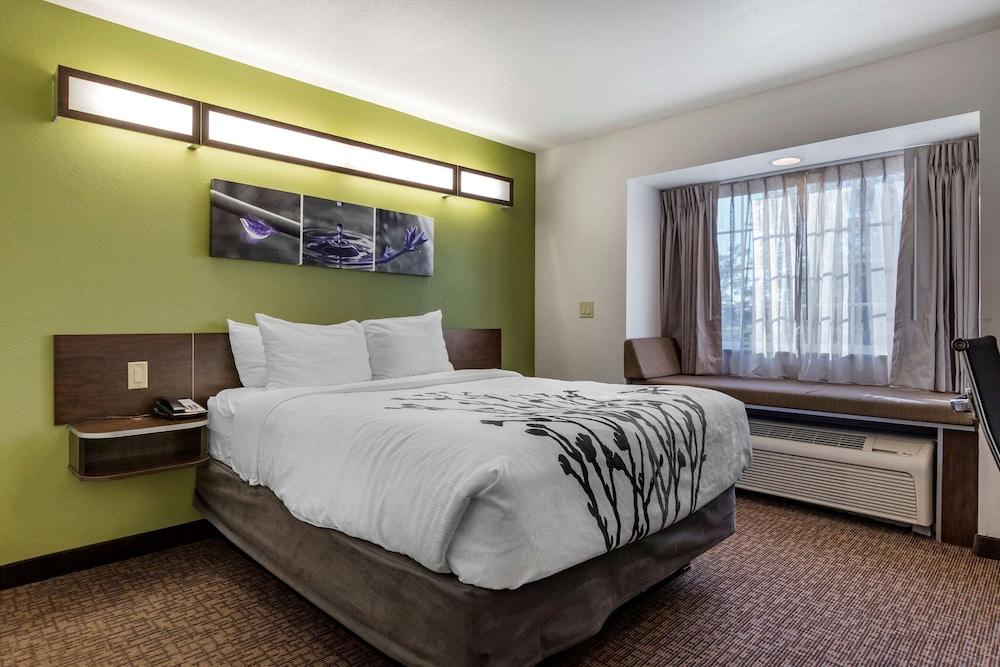 Sleep Inn & Suites Kalamazoo Southwest