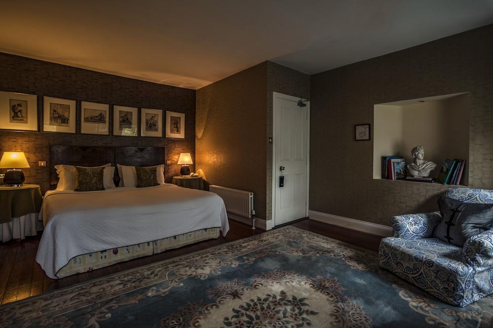 The Mustard Seed at Echo Lodge