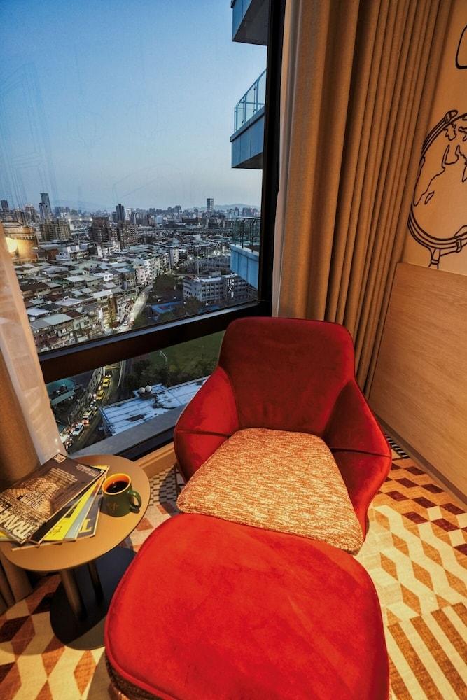 Two Tails Hotel Luzhou