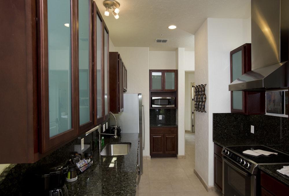 The Resort at Schlitterbahn