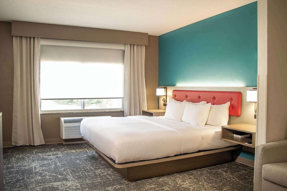 Comfort Inn & Suites Dover