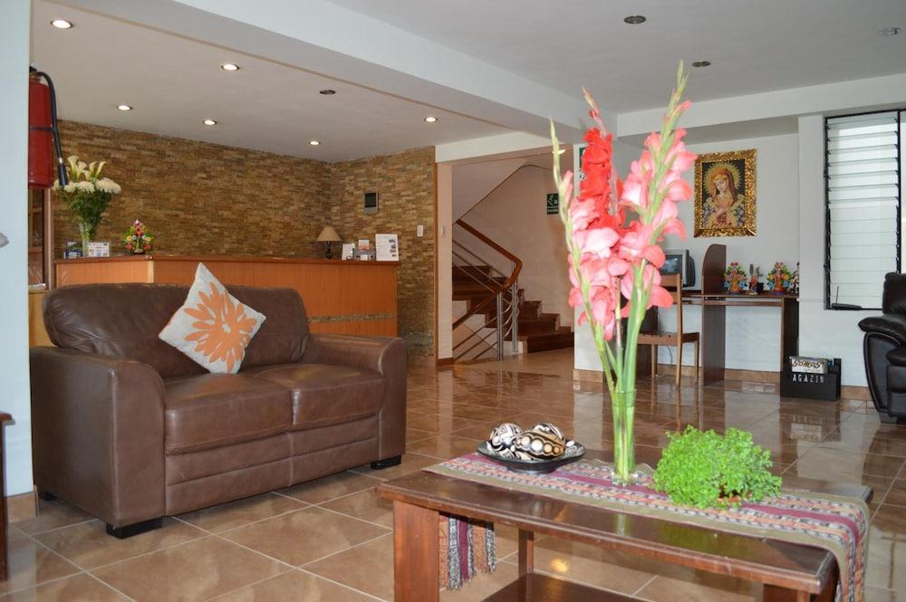 Florida del Inca Hotel