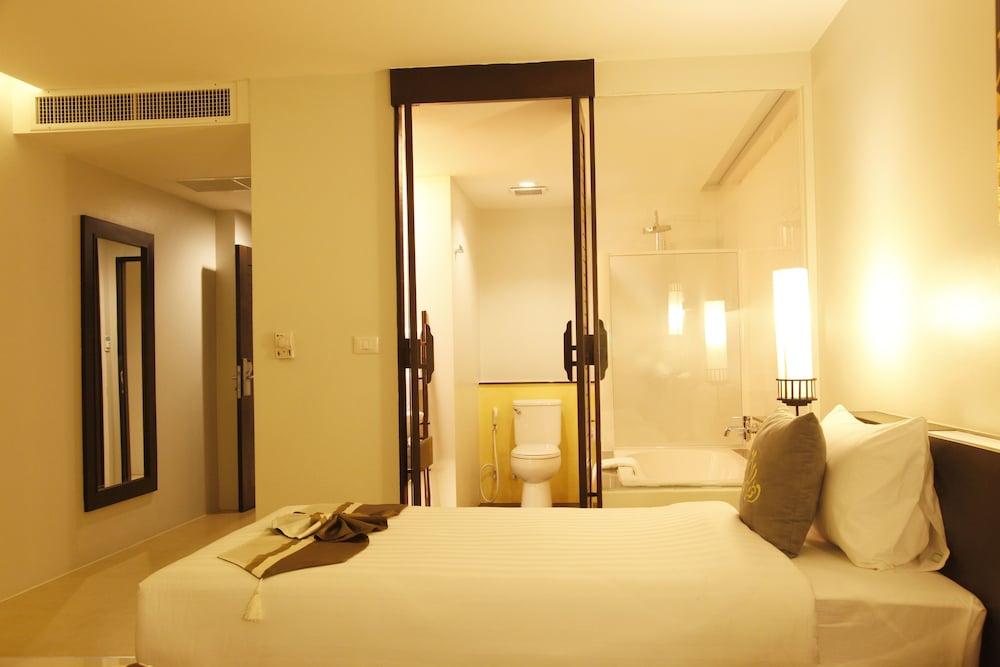 Palmyra Patong Resort