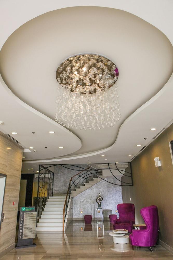 The Exchange Regency Residence Hotel