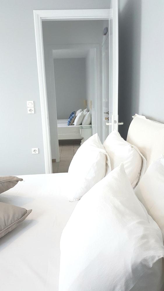 Ippokampos Beachfront