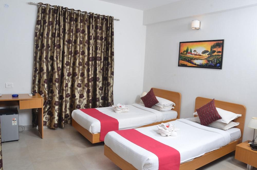 Sunkissed Premium By WSI,Calangute Beach