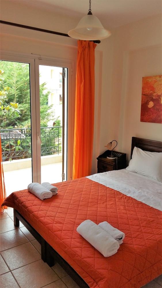 Philippos Hotel Apartments