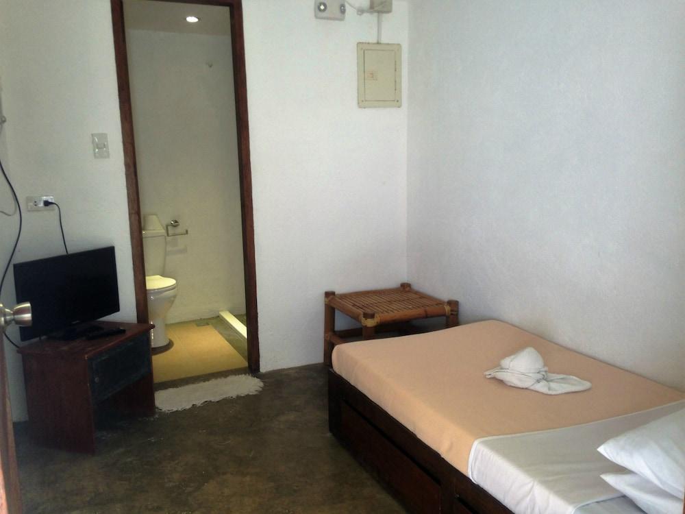 The Lazy Dog Bed & Breakfast