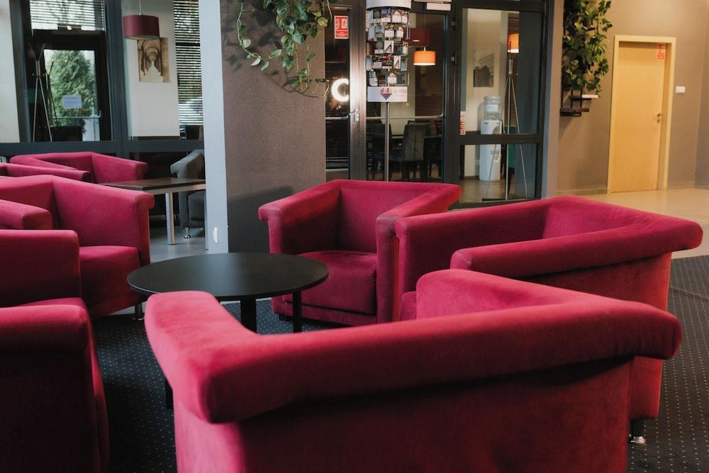 Economy Silesian Hotel