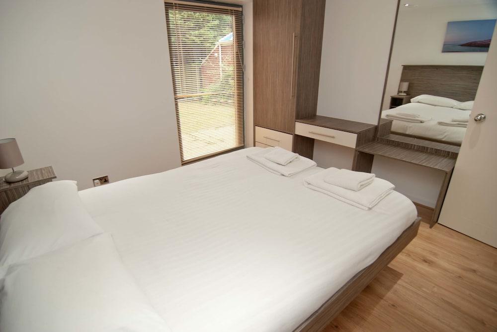 Southampton Serviced Apartment