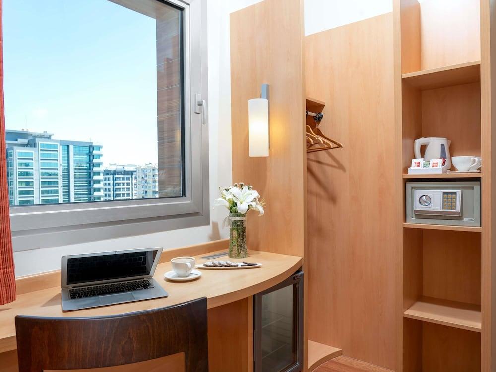 ibis Adana