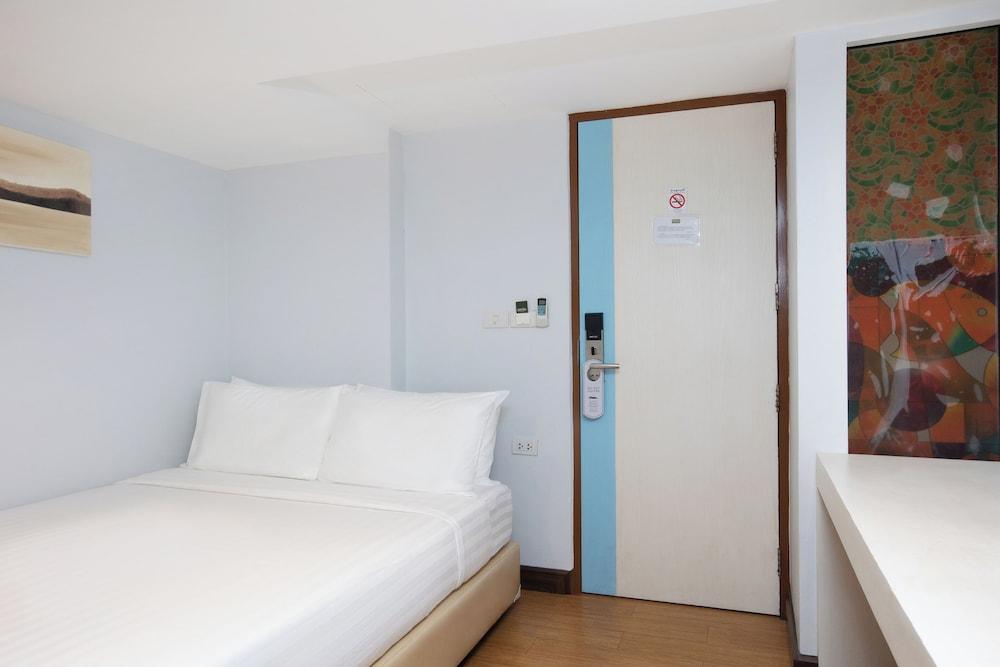 Nantra Sukhumvit 39 Hotel