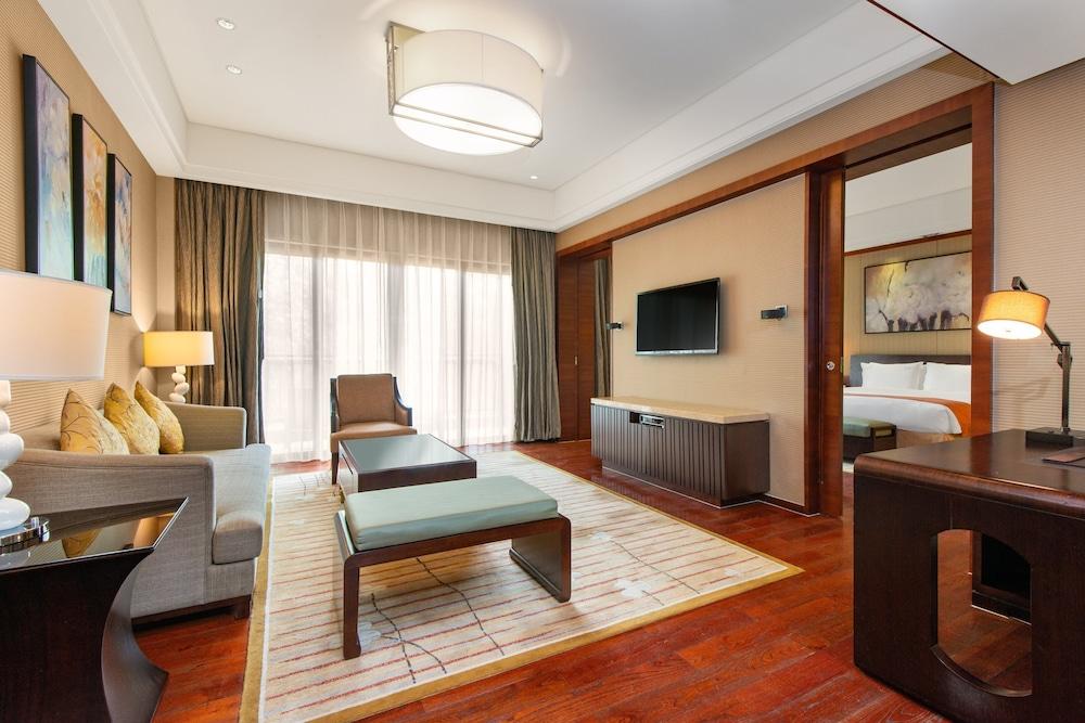 Holiday Inn Resort Chaohu Hot Spring by IHG