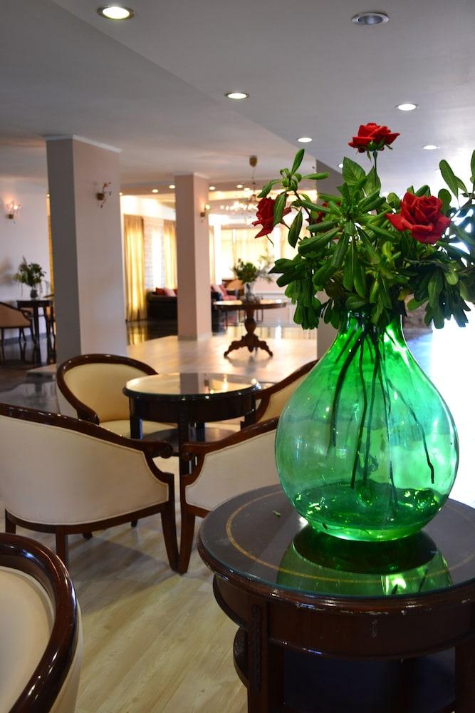 Alexandros Hotel -  All Inclusive