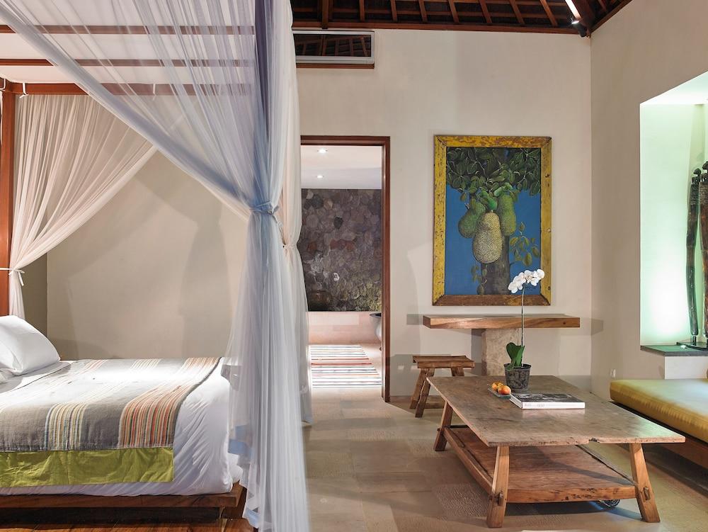 The Purist Villas & Spa