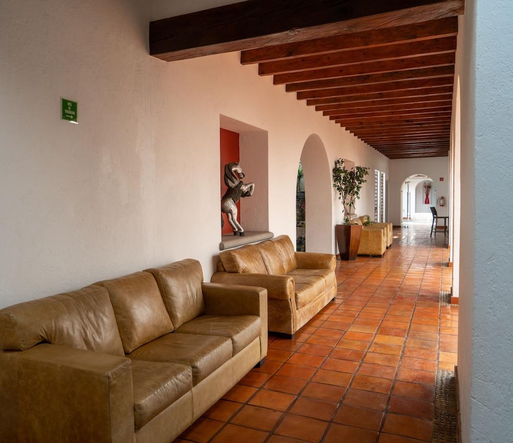 Hotel Villa Mexicana Golf Resort