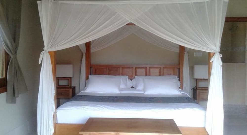 Three Monkeys Villas