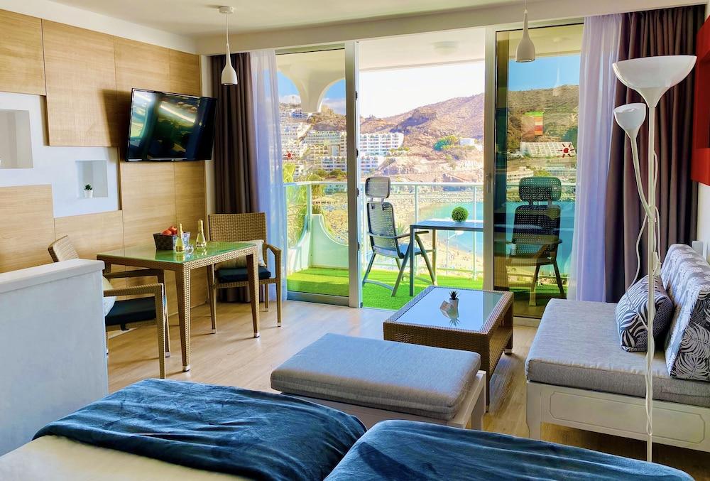 Punta del Rey - Adults Only