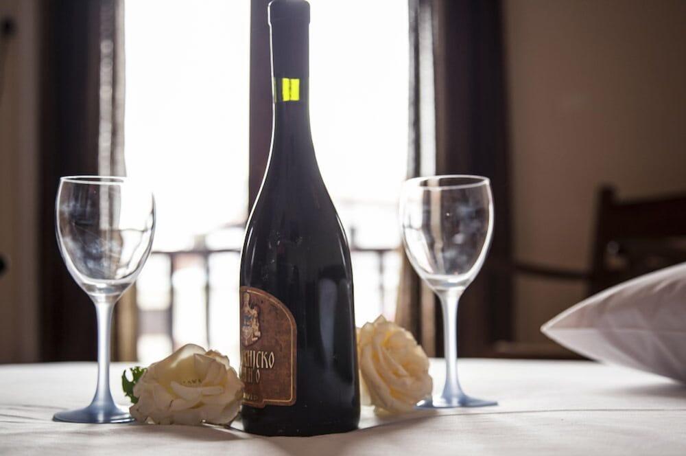 Magani Apartments & Maisonettes