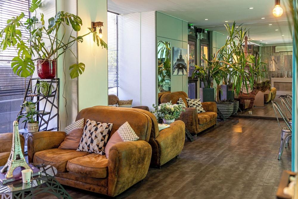 Hôtel Alpha Paris Eiffel by Patrick Hayat