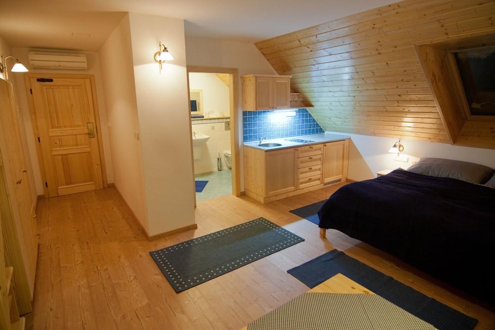 Apartmán-Hotel Jítrava