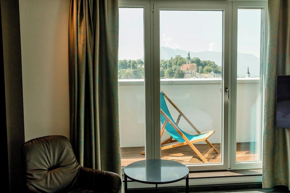 Motel One Salzburg - Mirabell