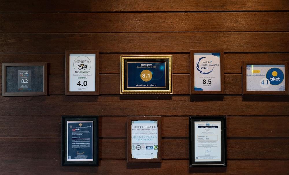 Grand Ixora Kuta Resort